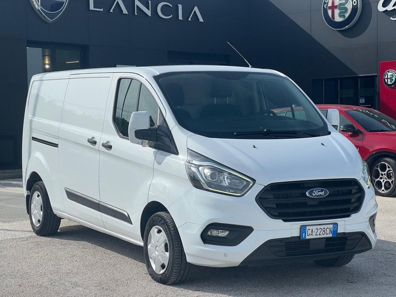 Ford Transit Custom Furgone usata a Matera (4)