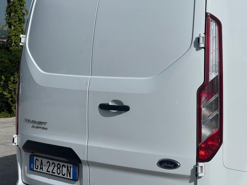 Ford Transit Custom Furgone usata a Matera (9)