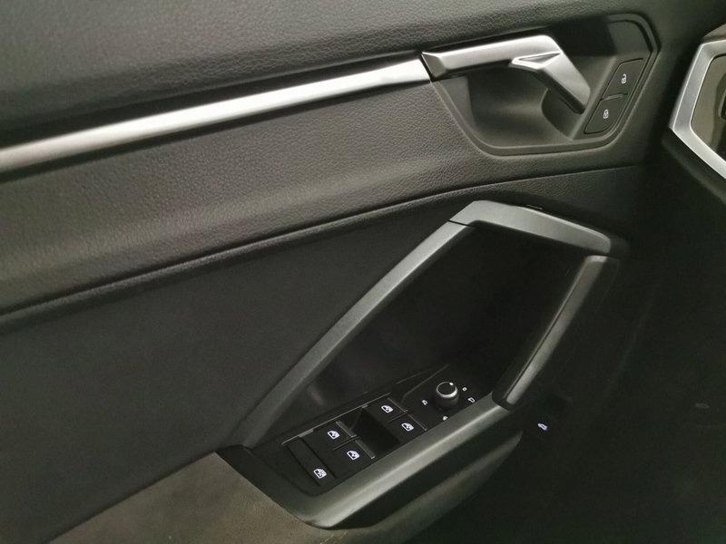 Audi Q3 Sportback usata a Chieti (19)