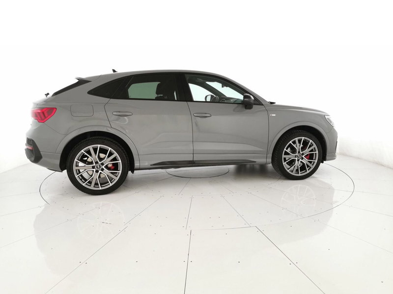 Audi Q3 Sportback usata a Chieti (4)