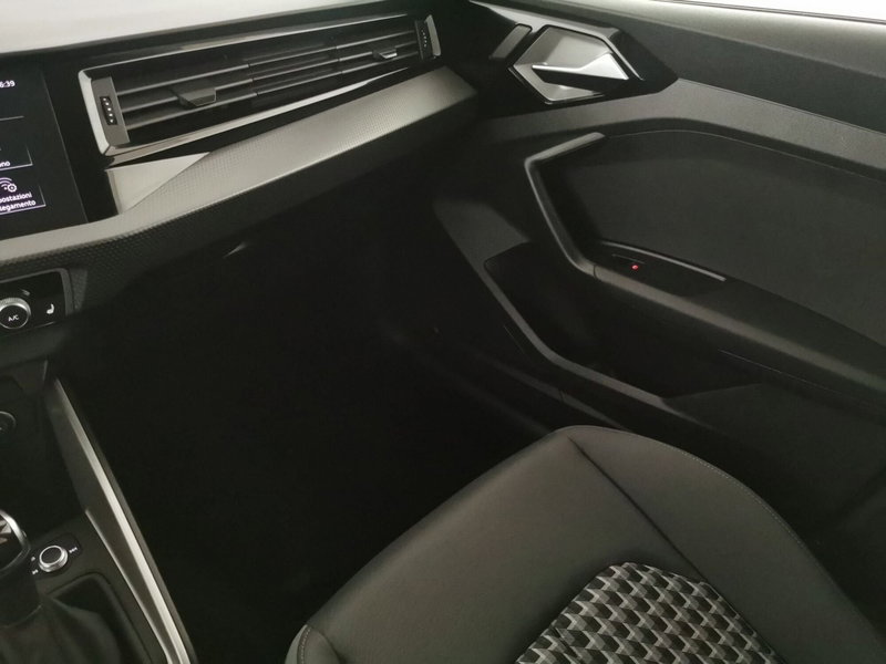 Audi A1 allstreet usata a Chieti (19)