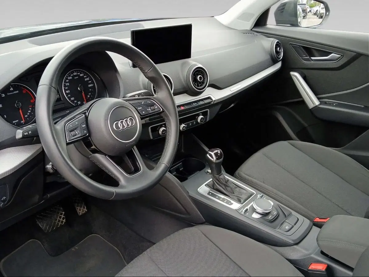 Audi Q2 usata a Livorno (13)