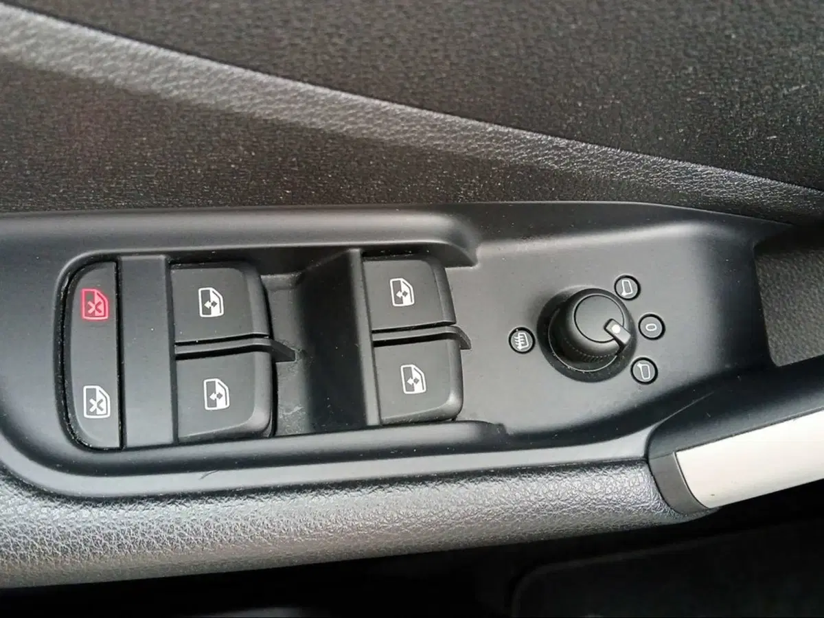 Audi Q2 usata a Livorno (14)
