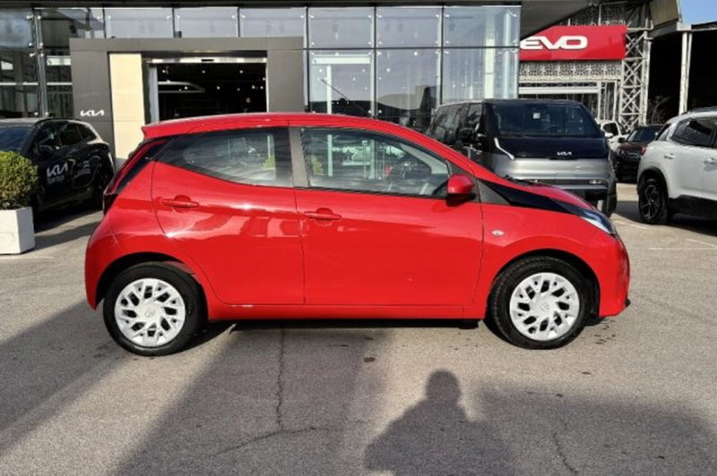 Toyota Aygo usata a Latina (4)