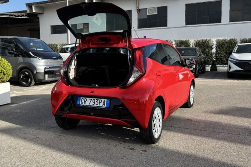 Toyota Aygo usata a Latina (7)