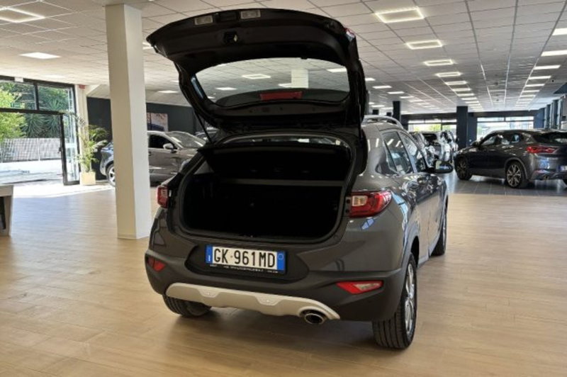 Kia Stonic usata a Latina (7)