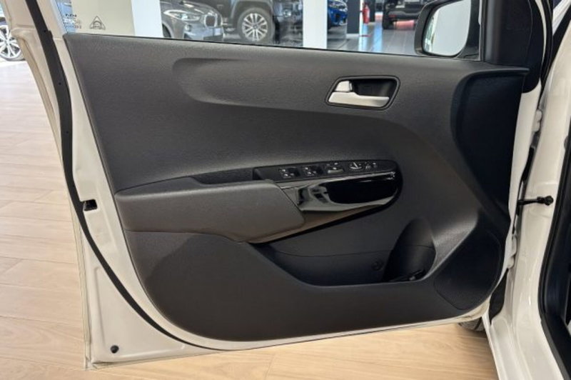 Kia Picanto usata a Latina (12)