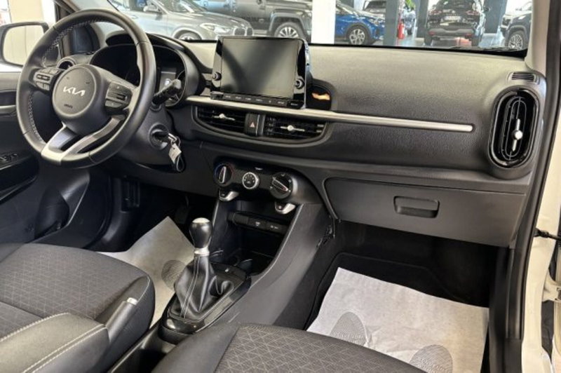 Kia Picanto usata a Latina (9)
