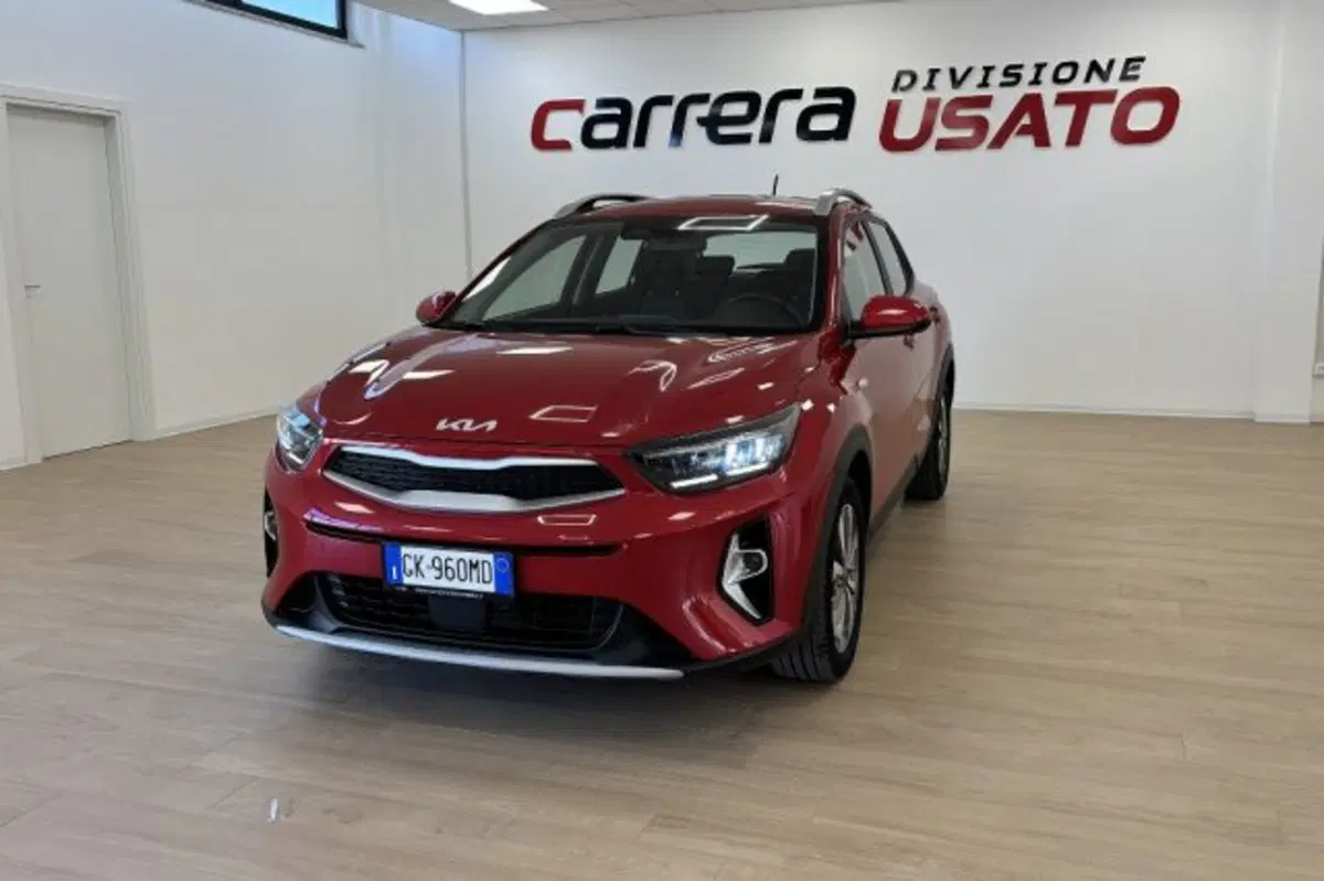 Kia Stonic usata a Latina (3)