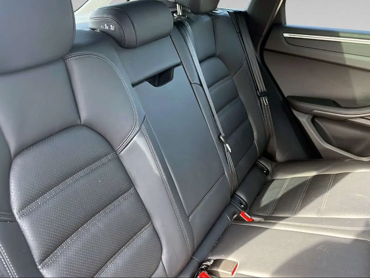 Porsche Macan usata a Grosseto (10)