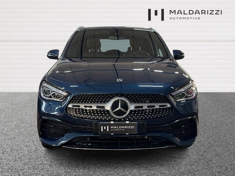 Mercedes-Benz GLA SUV usata a Bari (2)