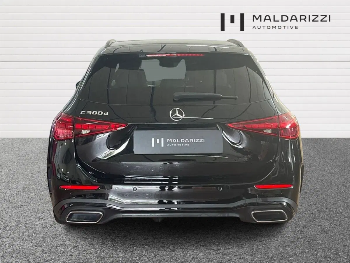 Mercedes-Benz Classe C Station Wagon usata a Bari (3)