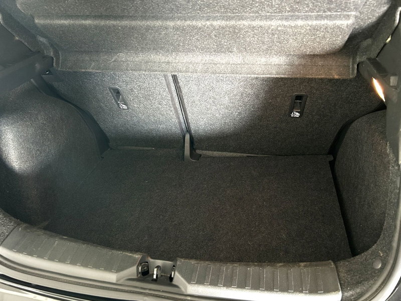 Nissan Micra usata a Ferrara (14)