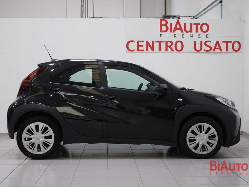 Toyota Aygo X usata a Firenze (19)
