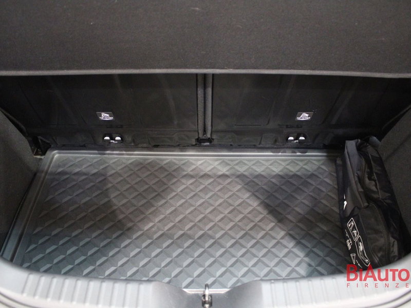 Toyota Aygo X usata a Firenze (9)