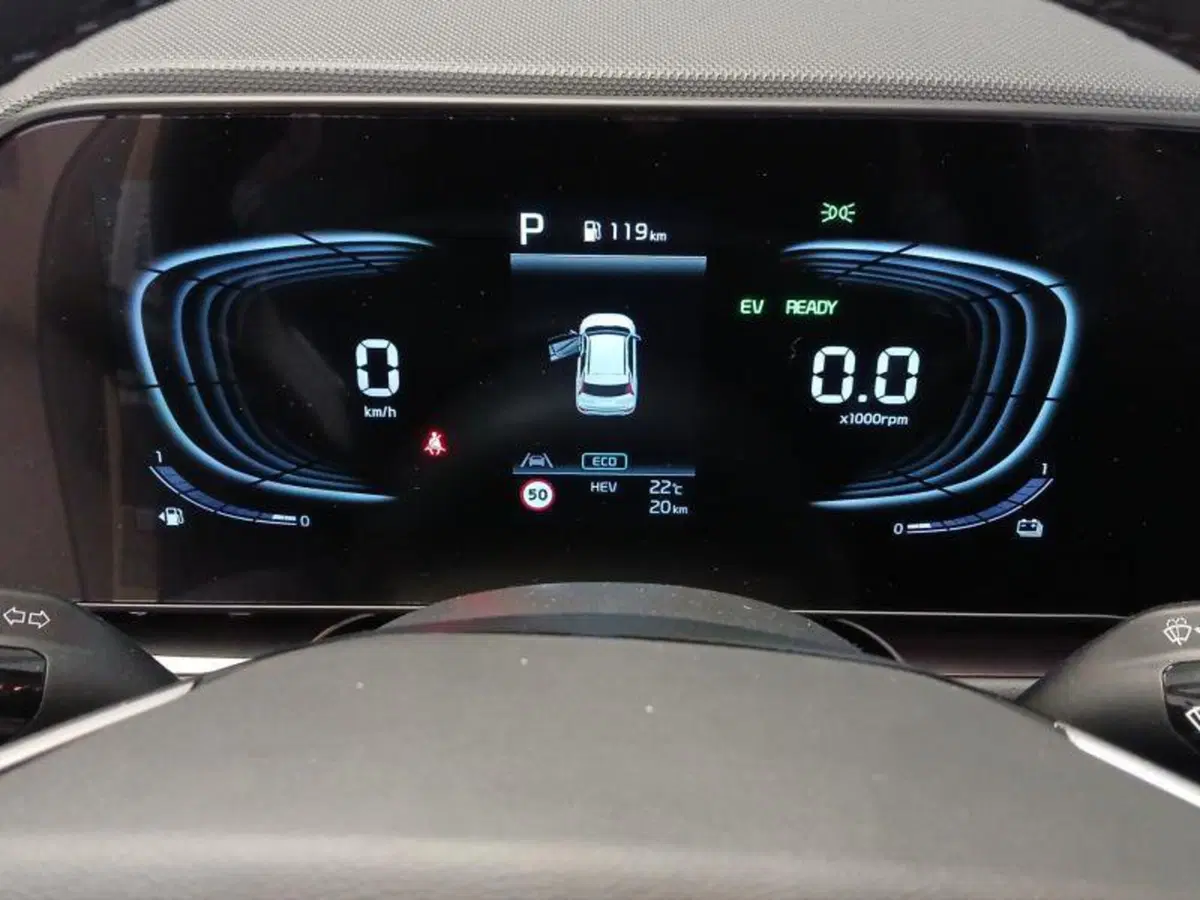 Kia Niro nuova a Genova (13)