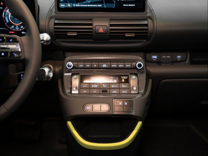 Hyundai Inster nuova a Ancona (19)