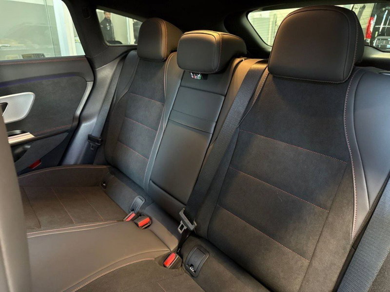 Mercedes-Benz CLA Shooting Brake nuova a Rimini (12)