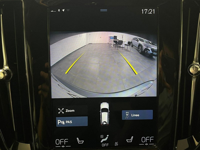 Volvo V60 Cross Country usata a Como (12)