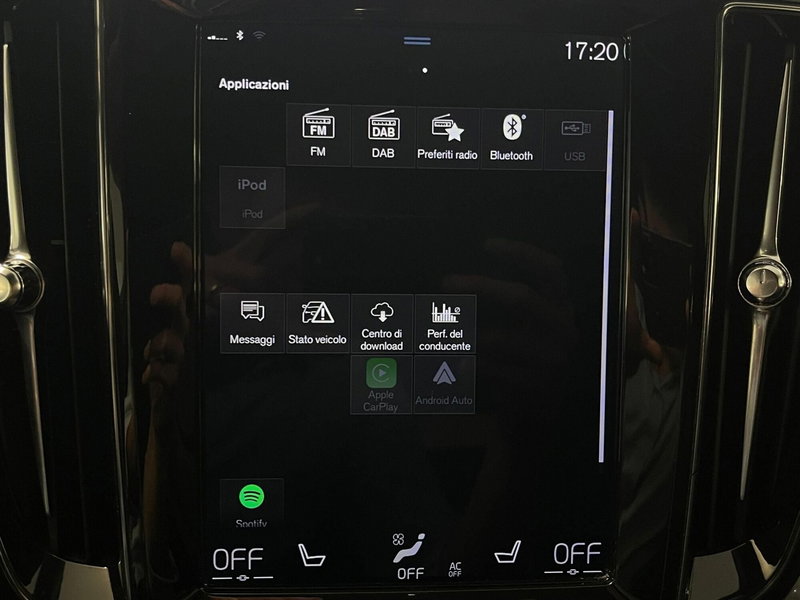 Volvo V60 Cross Country usata a Como (15)