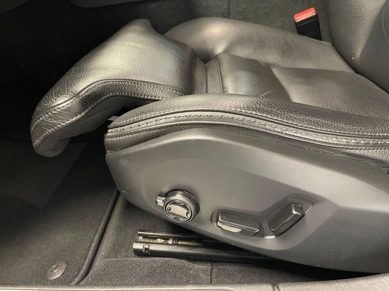 Volvo V60 Cross Country usata a Como (18)