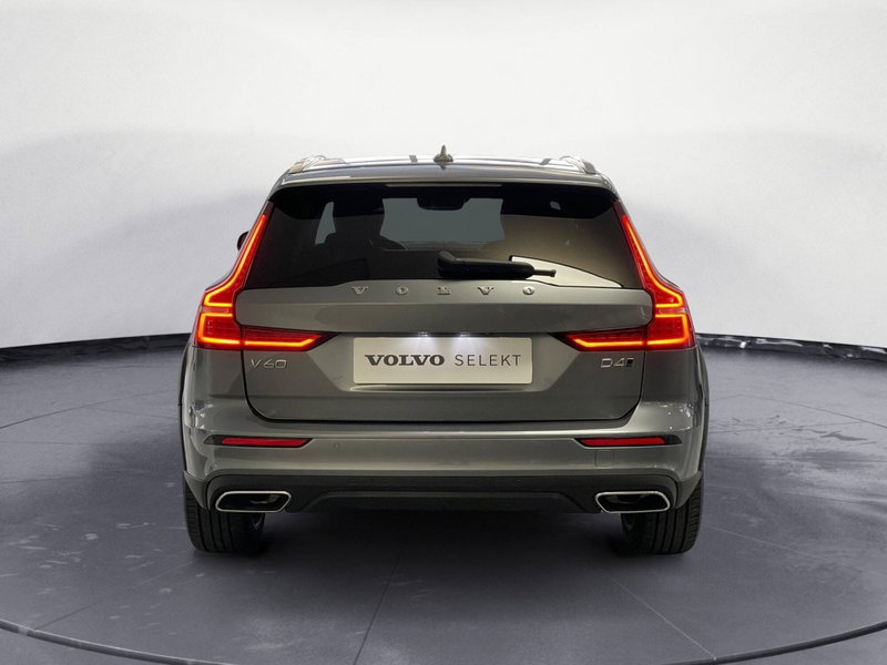 Volvo V60 Cross Country usata a Como (5)