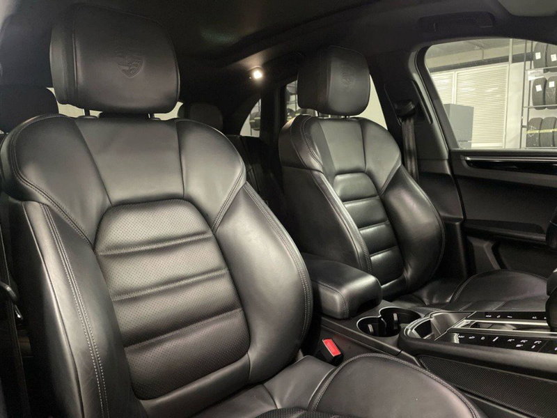 Porsche Macan usata a Ancona (14)