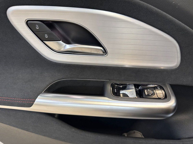 Mercedes-Benz CLA EQ nuova a Macerata (17)