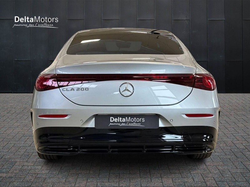 Mercedes-Benz CLA EQ nuova a Macerata (4)
