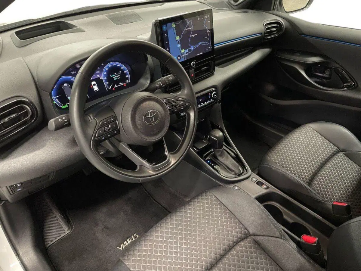 Toyota Yaris usata a Macerata (16)