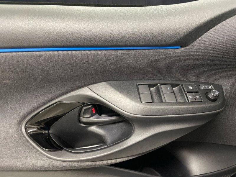 Toyota Yaris usata a Macerata (17)