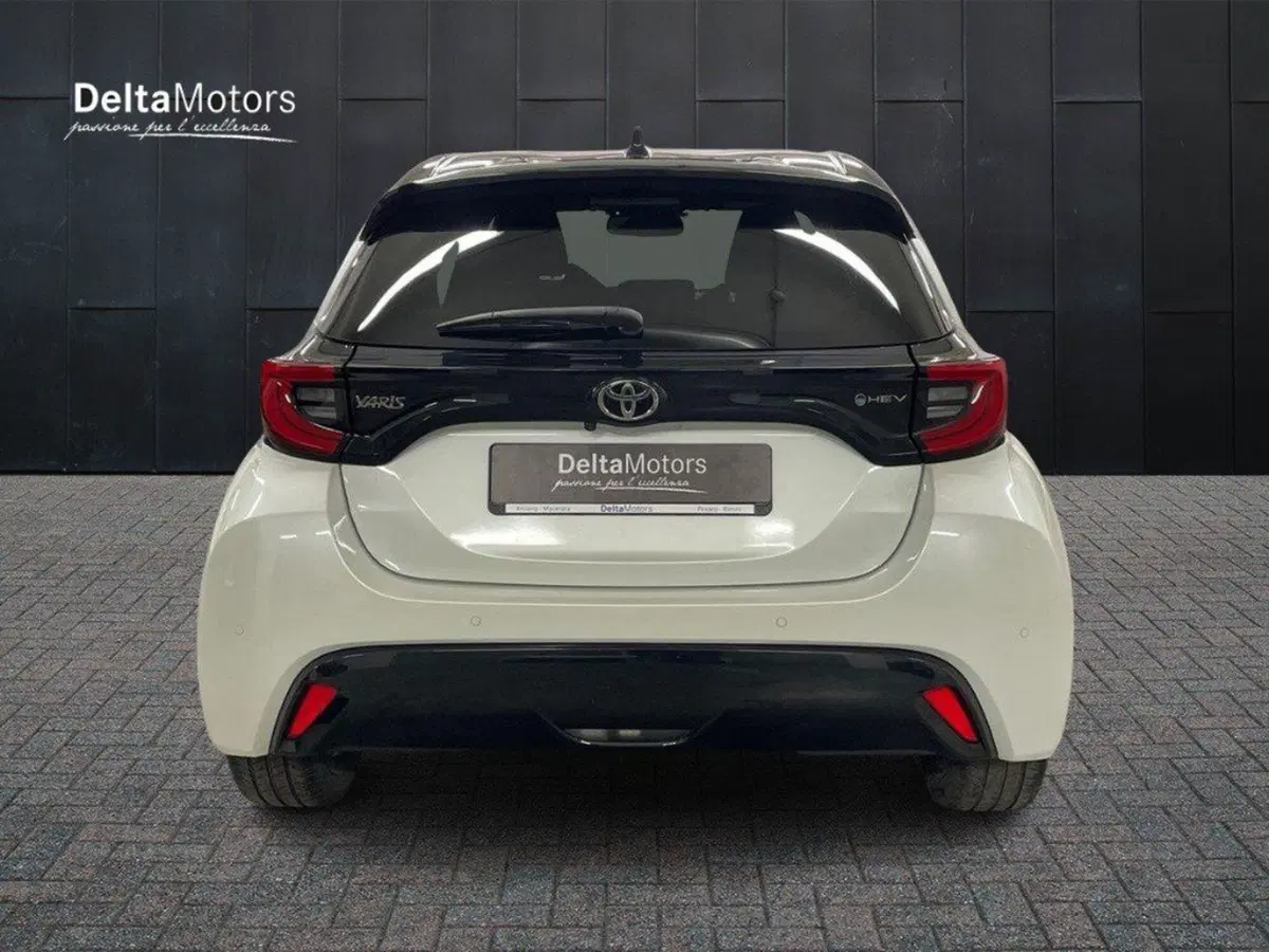 Toyota Yaris usata a Macerata (4)