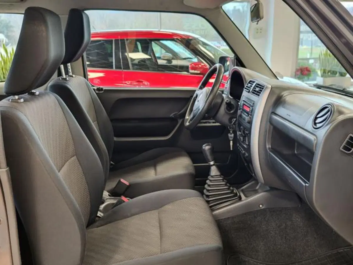 Suzuki Jimny usata a Varese (11)