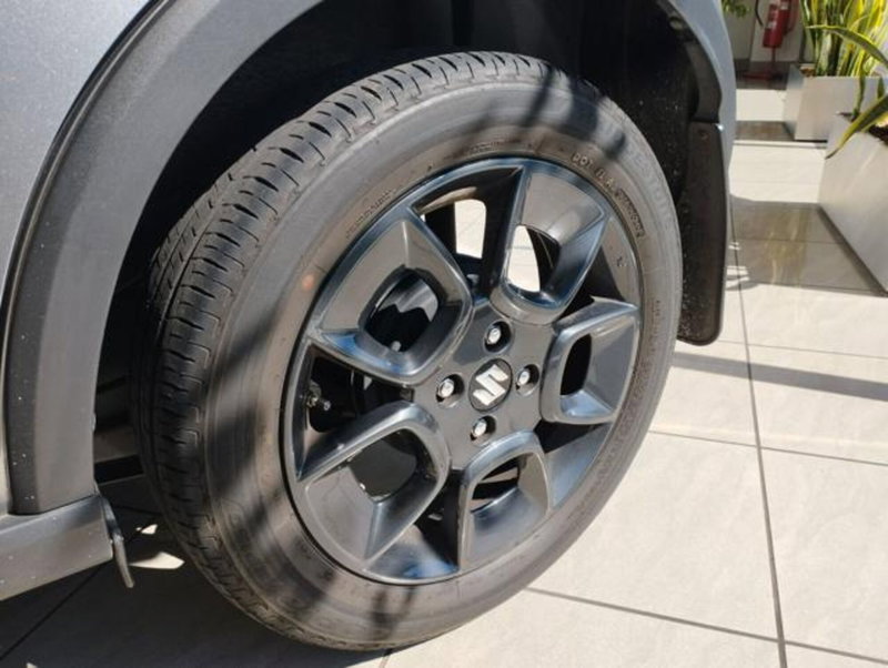 Suzuki Ignis usata a Varese (6)