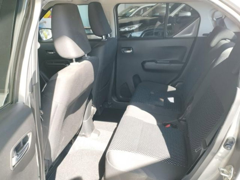 Suzuki Ignis usata a Varese (9)
