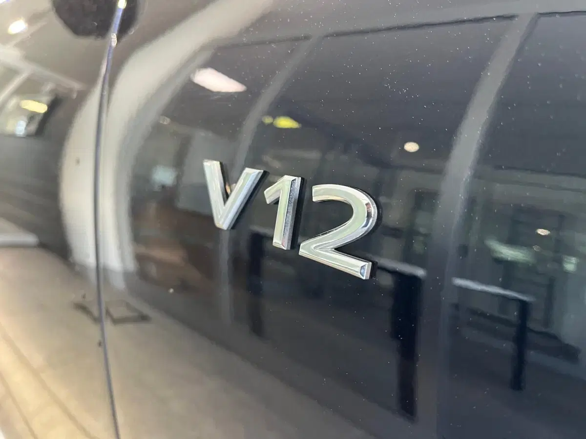 Mercedes-Benz Maybach S usata a Avellino (17)