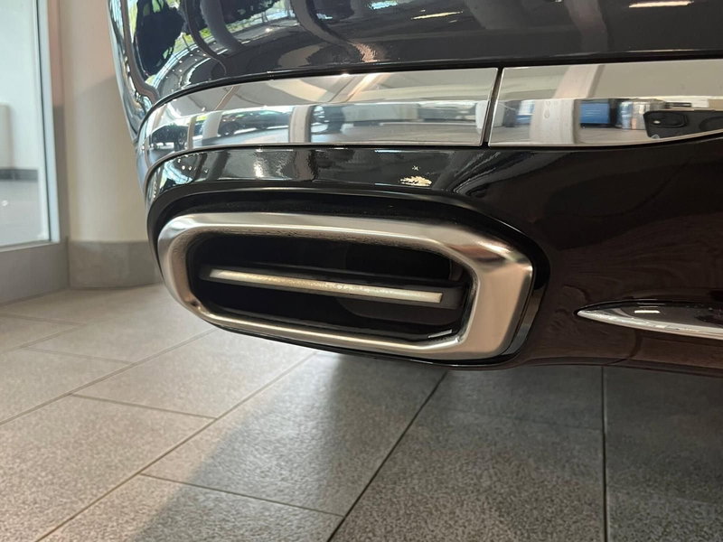 Mercedes-Benz Maybach S usata a Avellino (19)