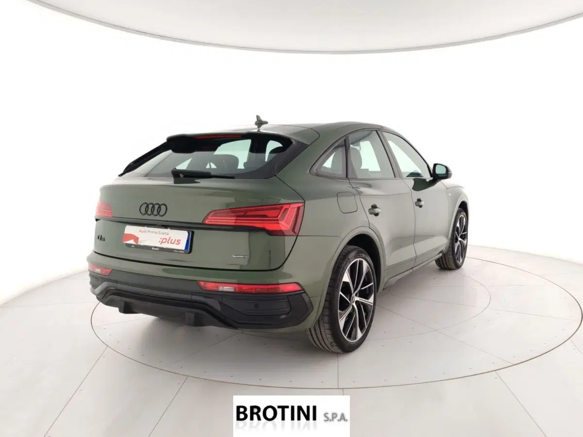 Audi Q5 Sportback usata a Massa-Carrara (3)