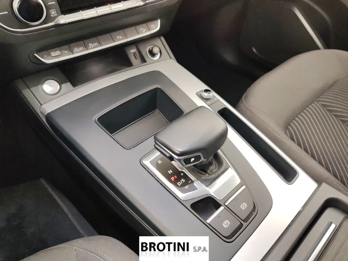 Audi Q5 usata a Massa-Carrara (10)