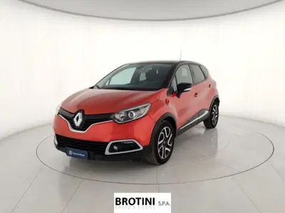 Renault Captur dCi 8V 90 CV EDC Start&amp;Stop Energy Zen del 2016 usata a Massa