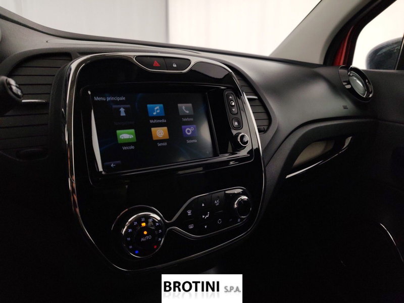 Renault Captur usata a Massa-Carrara (12)