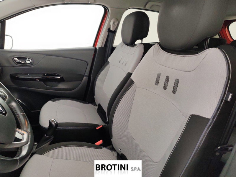 Renault Captur usata a Massa-Carrara (9)