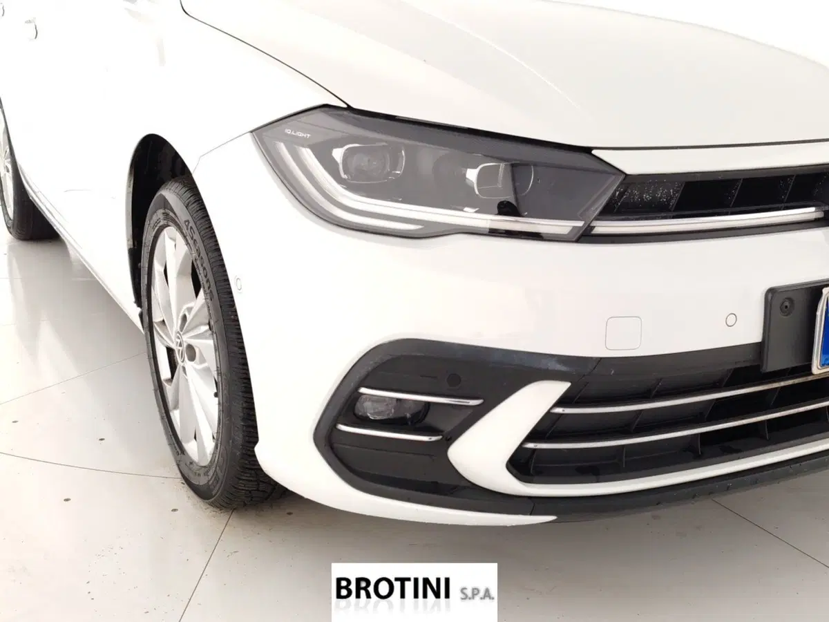 Volkswagen Polo usata a Massa-Carrara (5)