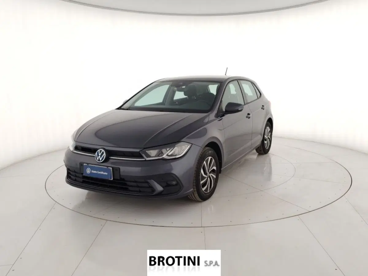 Volkswagen Polo usata a Massa-Carrara