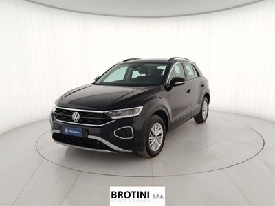 Volkswagen T-Roc 2.0 tdi Life 150cv dsg del 2025 usata a Massa
