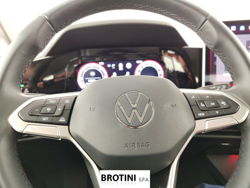 Volkswagen Golf usata a Massa-Carrara (14)