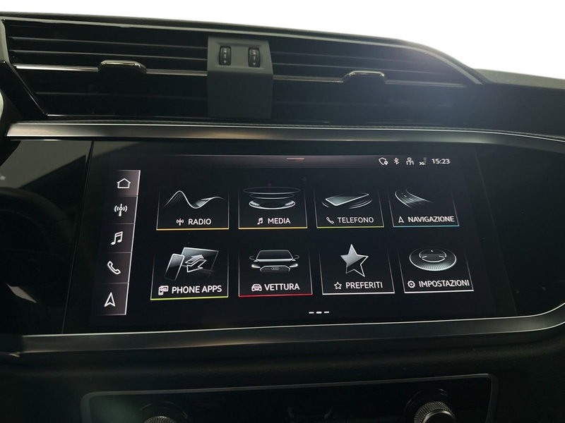 Audi Q3 Sportback usata a Napoli (12)