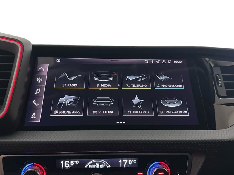 Audi A1 allstreet usata a Napoli (11)