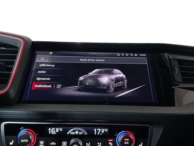 Audi A1 allstreet usata a Napoli (13)