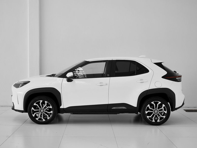 Toyota Yaris Cross usata a Prato (2)